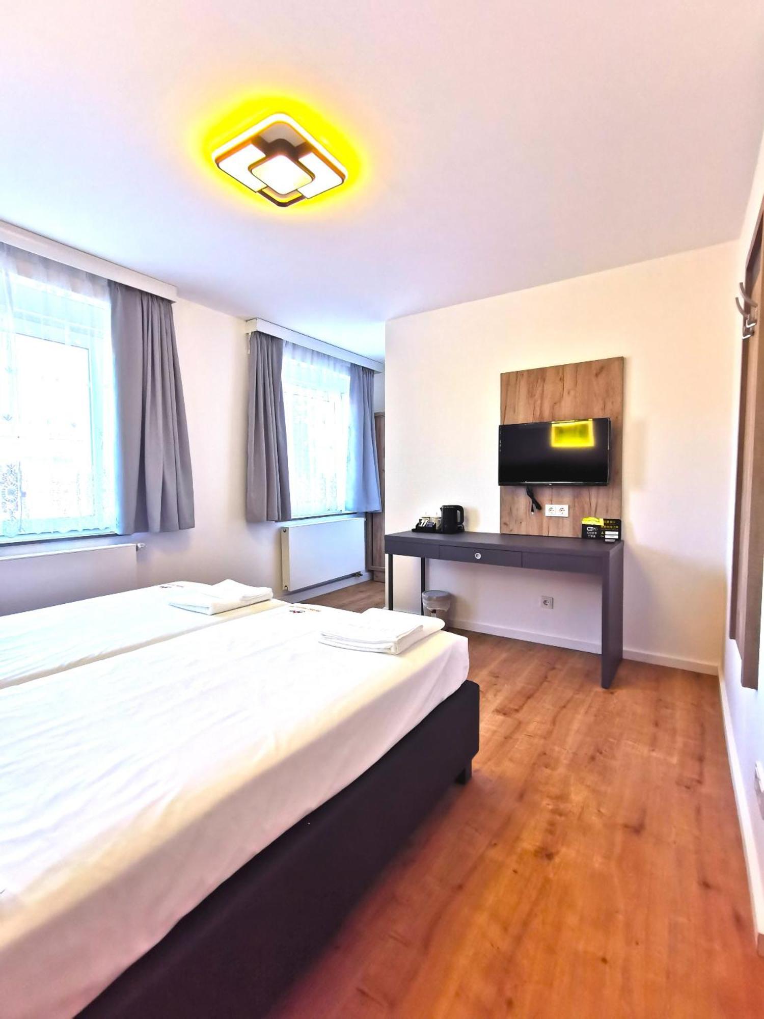 דורמאגן Home Inn Hotel מראה חיצוני תמונה