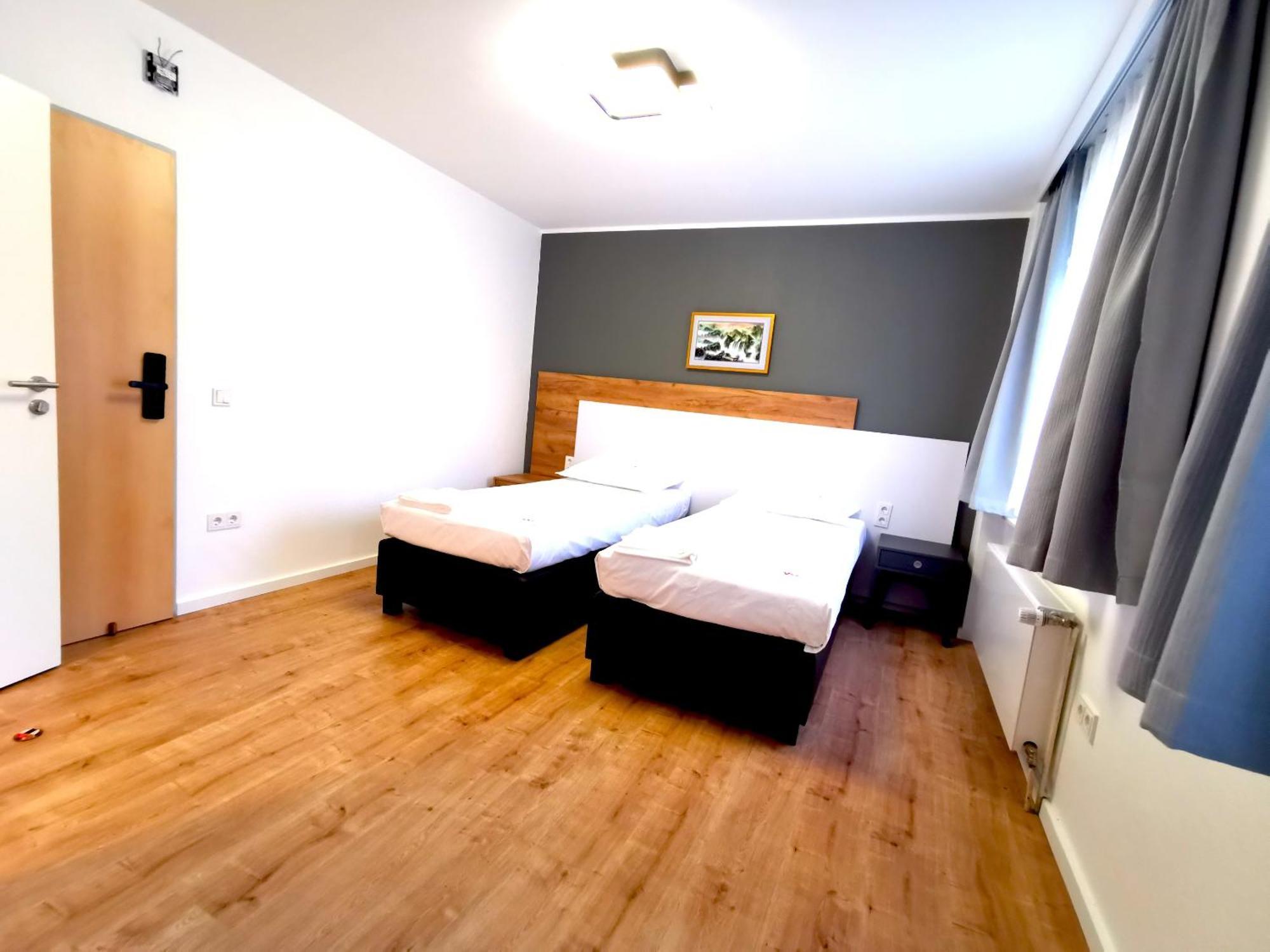 דורמאגן Home Inn Hotel מראה חיצוני תמונה
