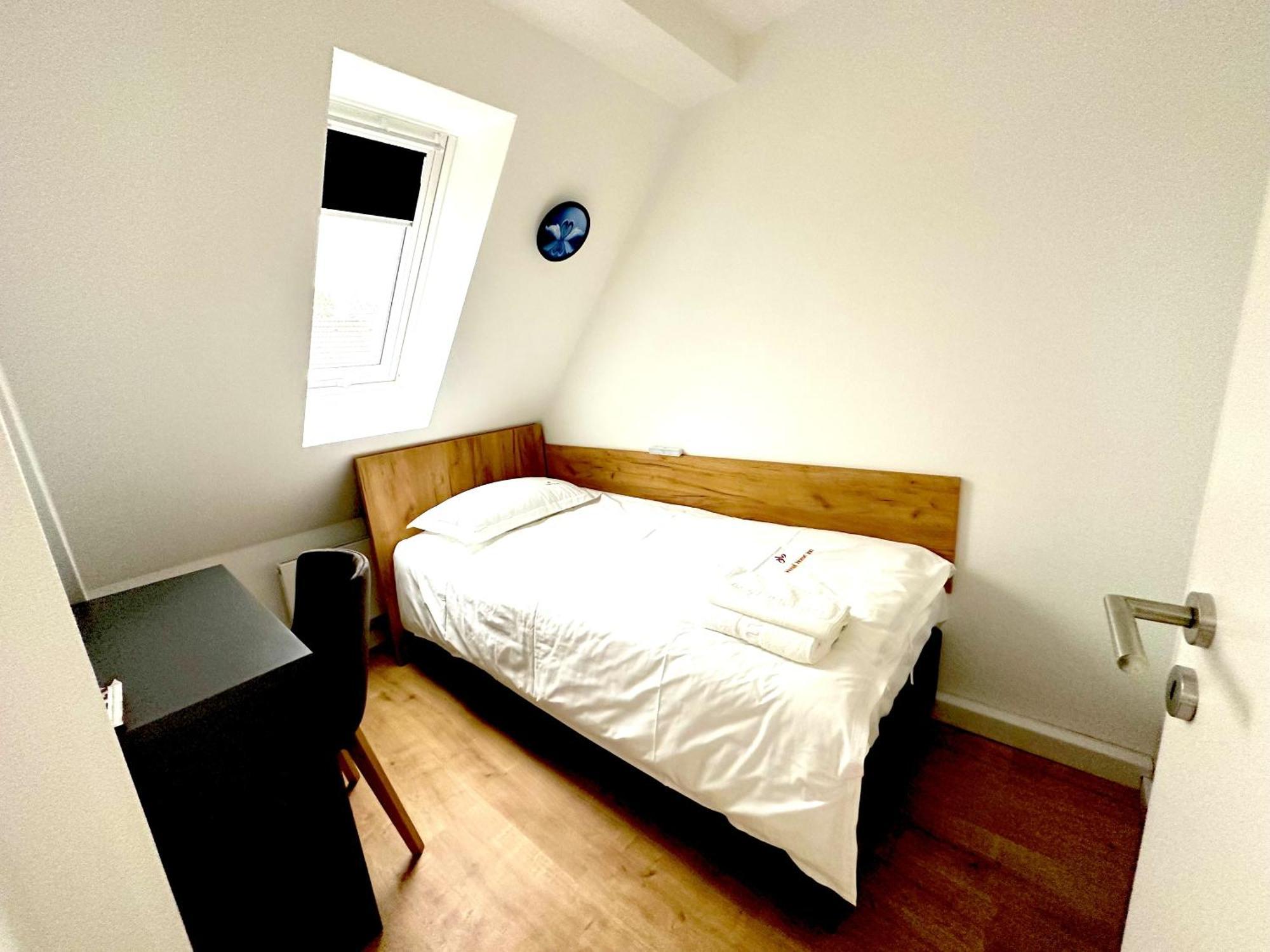 דורמאגן Home Inn Hotel חדר תמונה
